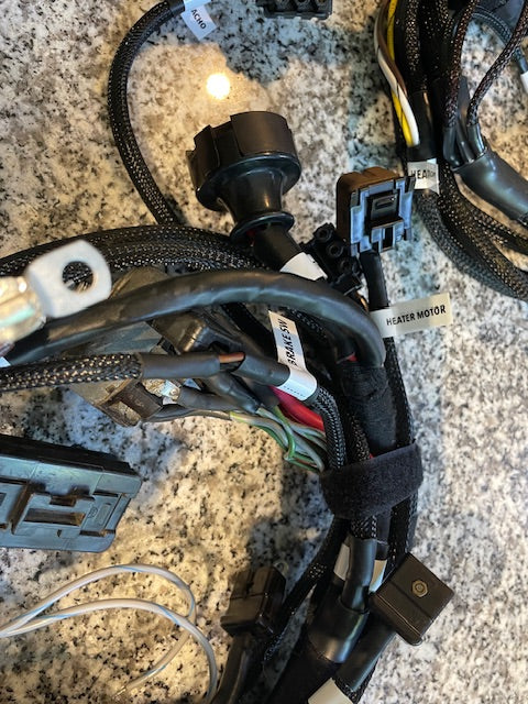 Ignition terminal round 8 pin